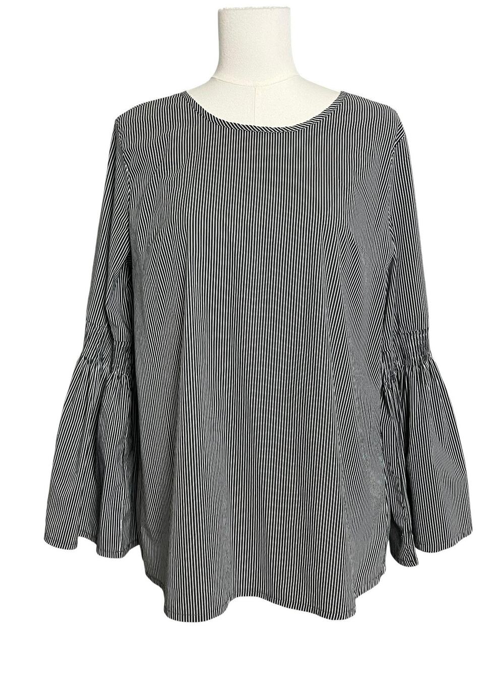 Solitaire Blouse Womens Large Gray Stripe Bell Sleeve Round Neck Top Boho Poet